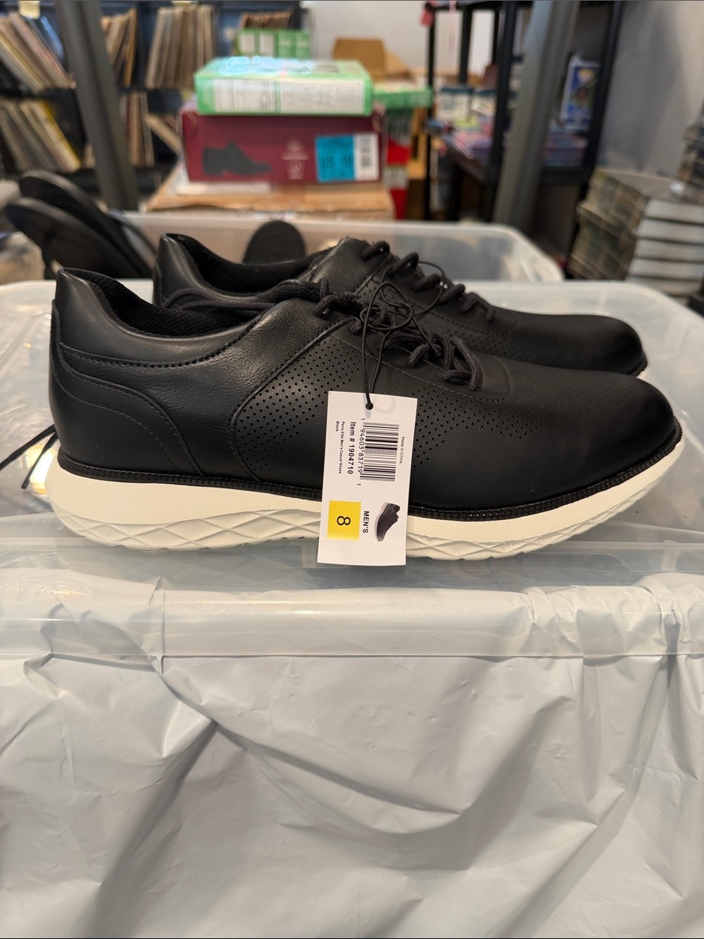 Perry Ellis Men’s Lace Up Fashion Sneakers Black Leather size 8 M US